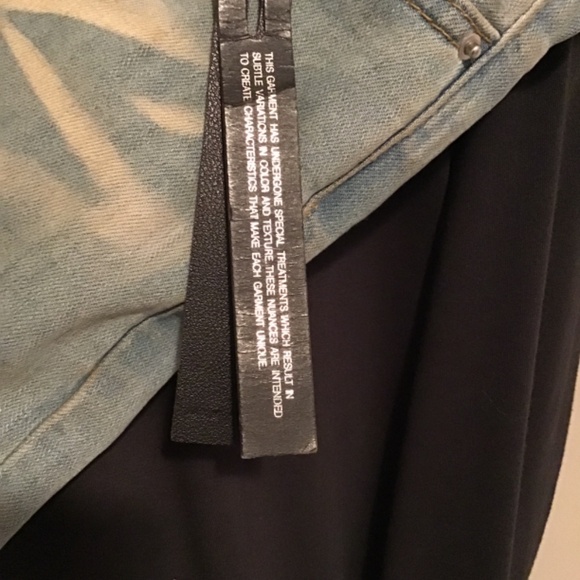 😎🔥#199, AMRI, men’s jeans, new, distressed, size 38x32, see photos - Picture 2 of 9